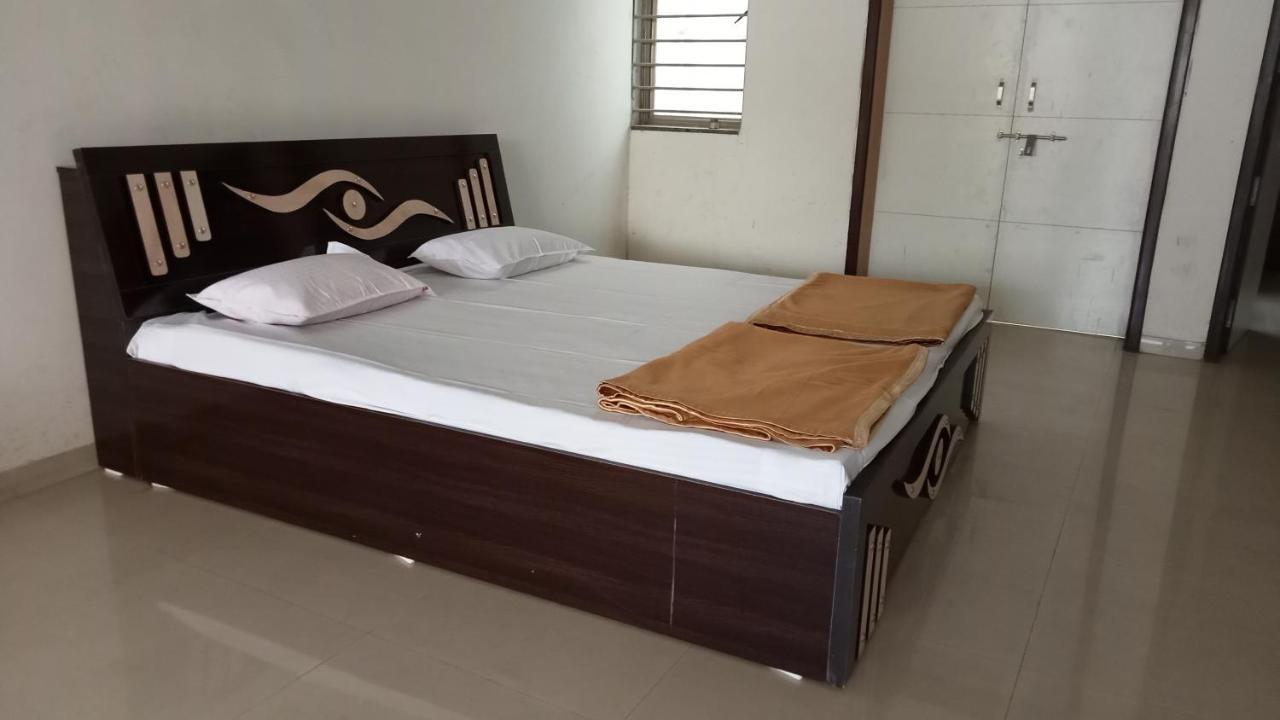 Swami Home Stay Kolhapur Zewnętrze zdjęcie
