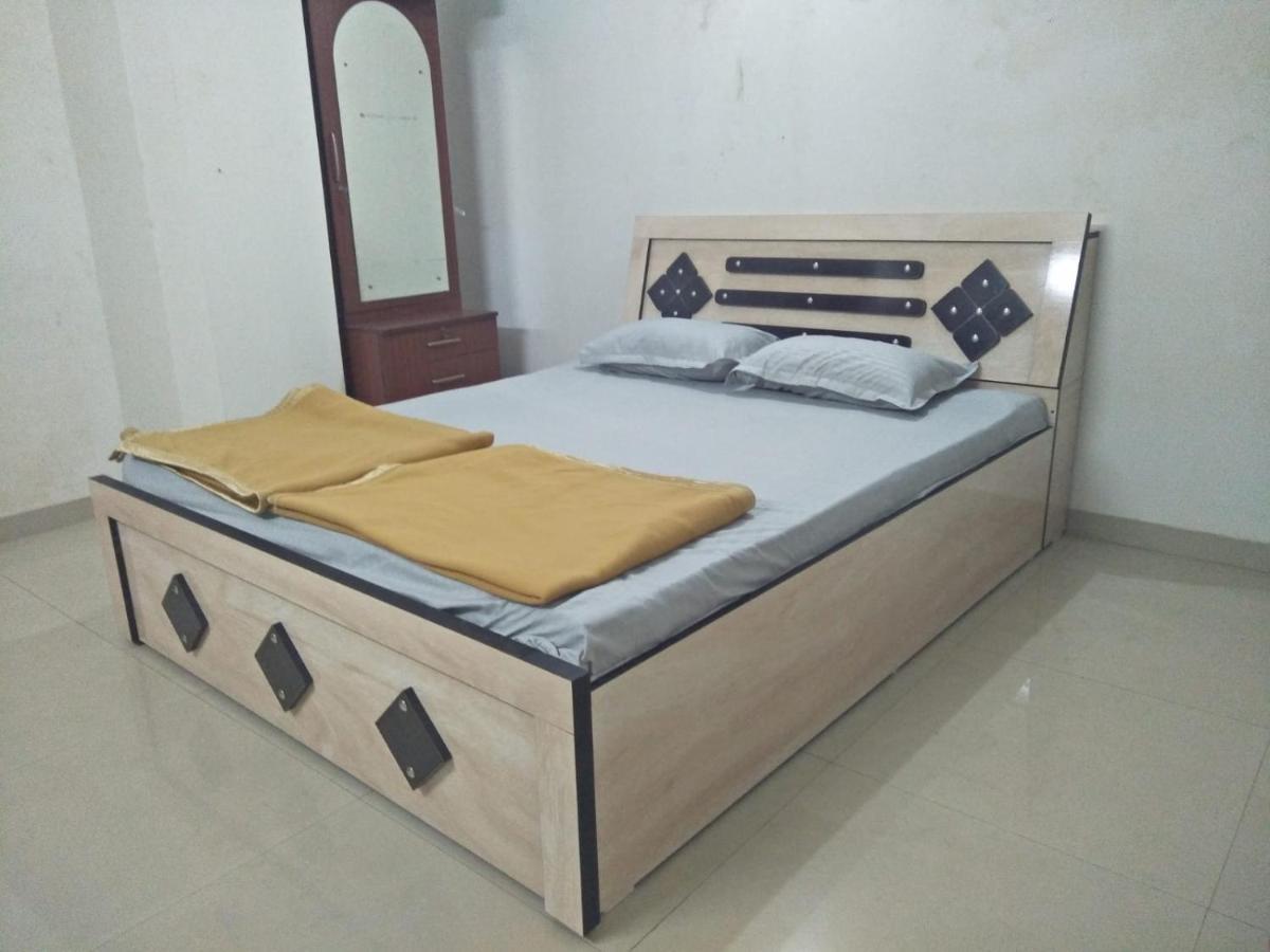 Swami Home Stay Kolhapur Zewnętrze zdjęcie